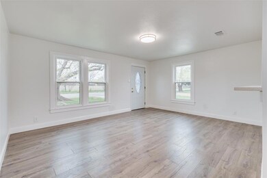 808 Easley St, Fort Worth, TX 76108 - photo 4