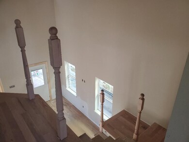 6504 Radcliffe St, Houston, TX 77091 - photo 2