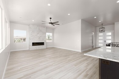 1377 W Broad Point Dr-B Pearce (33 of 52
