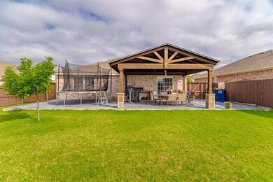 701 Overton Dr, Wylie, TX 75098 - photo 7