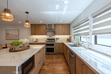 240 S Broadway unit 4, Redondo Beach, CA 90277 - photo 5