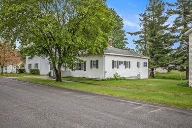 DOUBLE LOT TO THE SOUTH