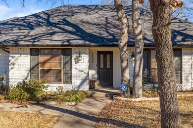 1209 Schumac Ln, Bedford, TX 76022 - photo 2