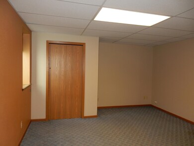 2606 9th Ave S, Grand Forks, ND 58201 - photo 7