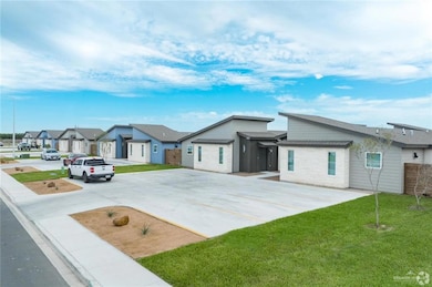 4005 Jenna Ln unit A, Weslaco, TX 78596 - photo 4