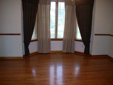 7321 Balla Dr, North Tonawanda, NY 14120 - photo 6