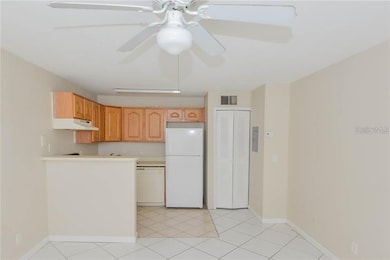 4736 Walden Cir unit 34, Orlando, FL 32811 - photo 3