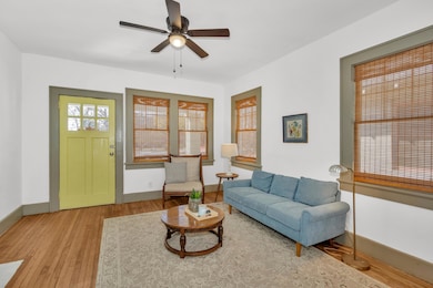 Greene St, 121, Interior-3