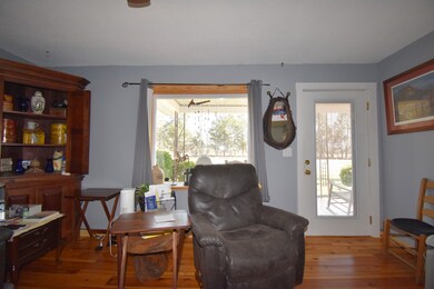 482 Horseshoe Bend Rd, Clifton, TN 38425 - photo 7