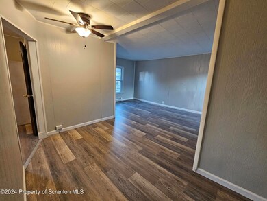 371 Park Ave, Wilkes Barre, PA 18702 - photo 2