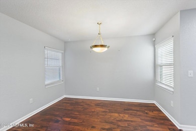 03-Dining Area