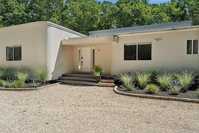 8 Deer Path, Quogue, NY 11959 - photo 2