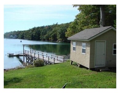 Waterfront/Dock/Pier.