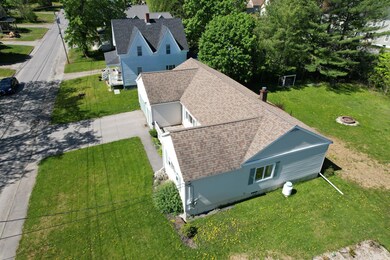 61 Swan St, Calais, ME 04619 - photo 4