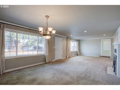 335 Page Rd, Roseburg North, OR 97495 - photo 5