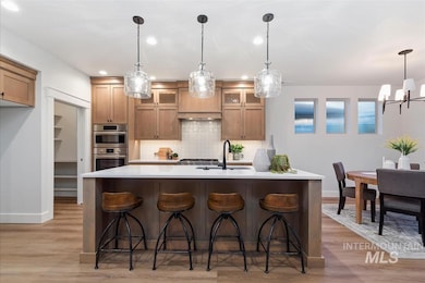 1026 E Rockhurst Ln, Eagle, ID 83616 - photo 5