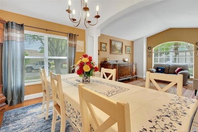 16905 Hawkridge Rd, Lithia, FL 33547 - photo 6