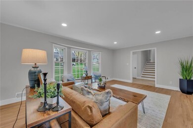 10712 W 52nd Cir, Shawnee, KS 66203 - photo 5