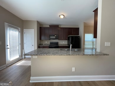 495 Kirkland Dr, Locust Grove, GA 30248 - photo 6