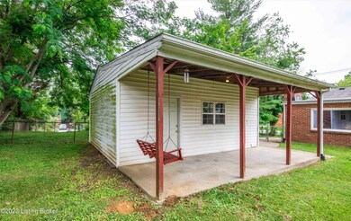 9325 Hudson Ln, Louisville, KY 40291 - photo 4