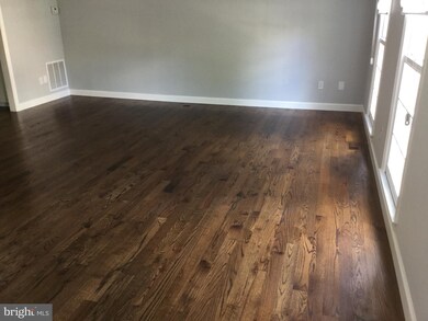 6836 Mclean Province Cir, Falls Church, VA 22043 - photo 6