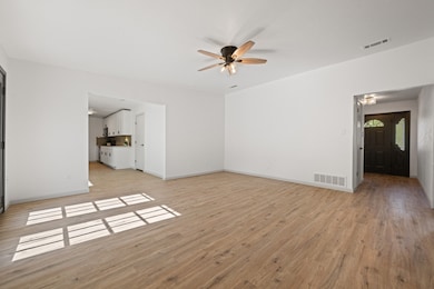 4713 Wheelock Dr, Fort Worth, TX 76133 - photo 7