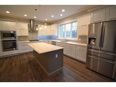 3 Bittersweet Ln, Stratham, NH 03885 - photo 3