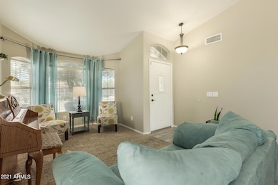 937 N Joshua Tree Ln, Gilbert, AZ 85234 - photo 5