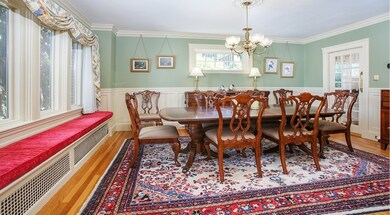 54 Howitt Rd, West Roxbury, MA 02132 - photo 3