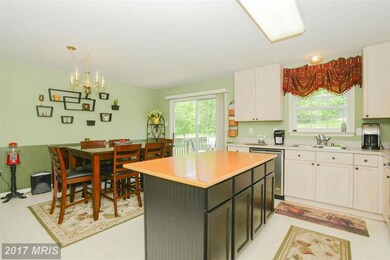 823 Brunswick St, Brunswick, MD 21716 - photo 3