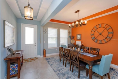 Foyer / Dining