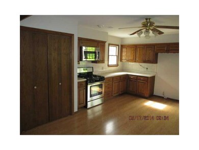 Kitchen. VIEW 2