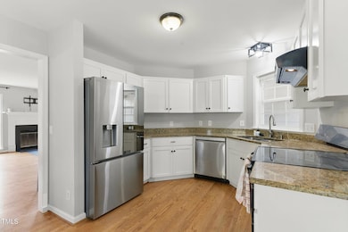 4905 Knightsbridge Way, Raleigh, NC 27604 - photo 5