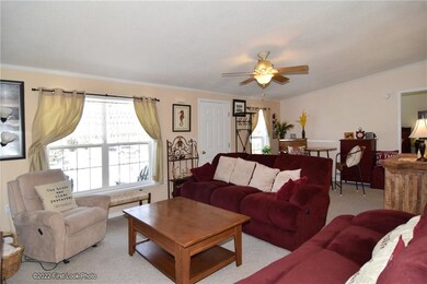 337 Leisure Dr, Wakefield, RI 02879 - photo 5