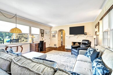 3 Woolley Place