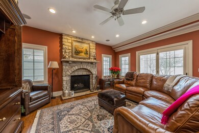 793 S Mitchell Ave, Elmhurst, IL 60126 - photo 7