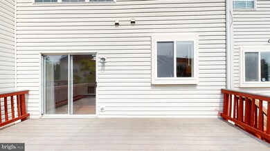 13615 Red Squirrel Way, Herndon, VA 20171 - photo 3