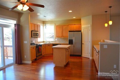 unlisted-address, Redmond, OR 97756 - photo 3