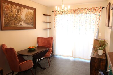 76 Colonial Dr unit 24, White River Junction, VT 05001 - photo 7