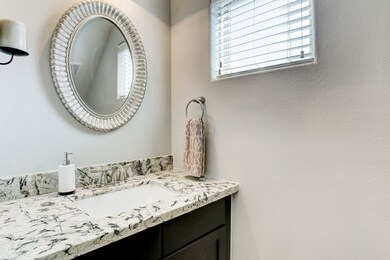 523 Fugate St, Houston, TX 77009 - photo 6