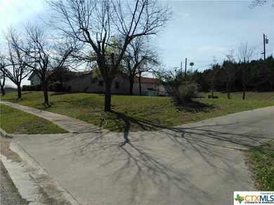 2001 Morrow Dr, Copperas Cove, TX 76522 - photo 3