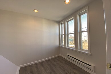 143 Canal St unit 8, Salem, MA 01970 - photo 2