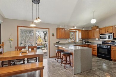 3619 SW 34th St, Des Moines, IA 50321 - photo 4