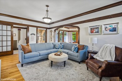 402 E Evergreen St, Wheaton, IL 60187 - photo 5