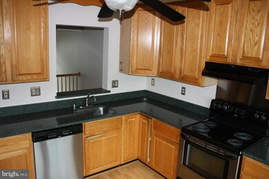 9309 Lawson Ln, Laurel, MD 20723 - photo 3