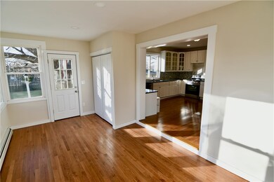 584 Bound Rd, Woonsocket, RI 02895 - photo 6