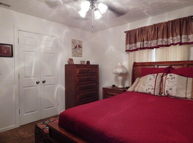 4068 Virginia Cir E, Columbus, OH 43213 - photo 7