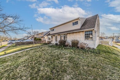 97 Daniel St, Carteret, NJ 07008 - photo 2