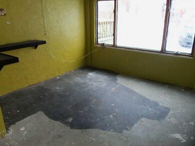 802 NW 10th St, Bentonville, AR 72712 - photo 2