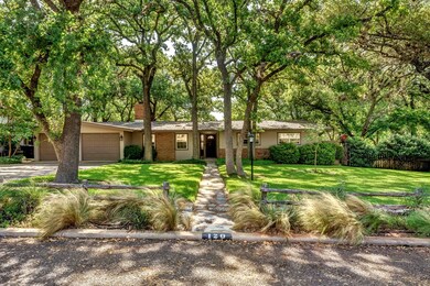 120 Ridgewood Dr, Fredericksburg, TX 78624 - photo 3